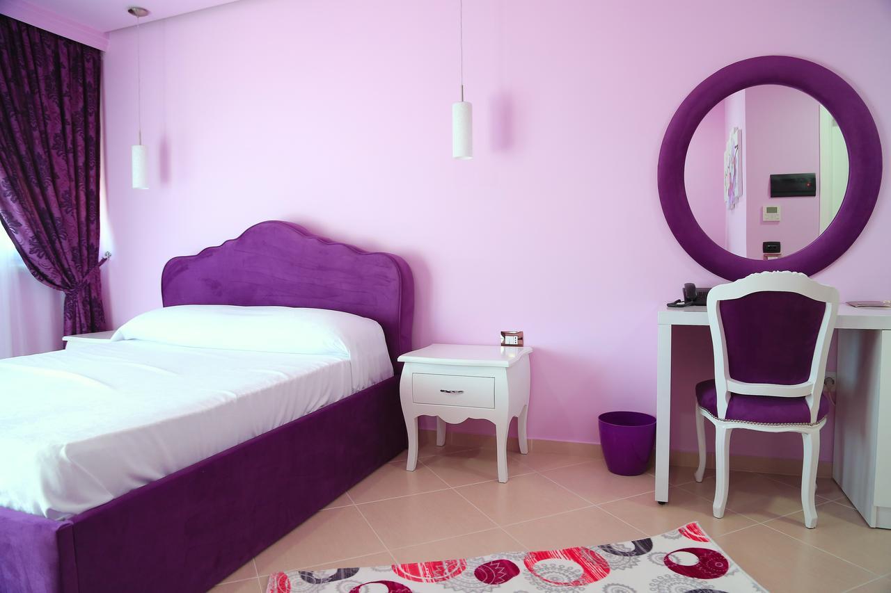 Nomelia Residence B&BVlorë エクステリア 写真