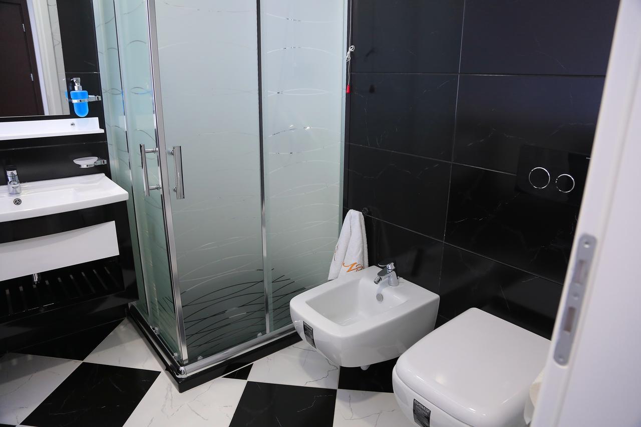 Nomelia Residence B&BVlorë エクステリア 写真