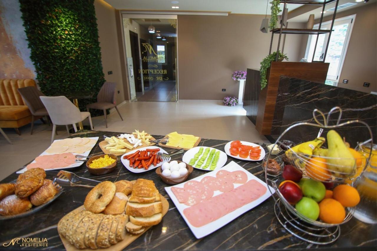 Nomelia Residence B&BVlorë エクステリア 写真